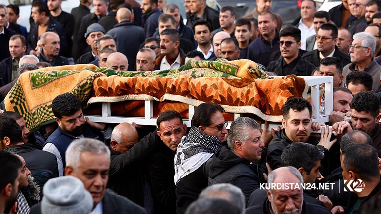 ته‌رمی هونه‌رمه‌ند  ئاسۆ عومه‌ر سواره‌ به‌خاكسپێردرا